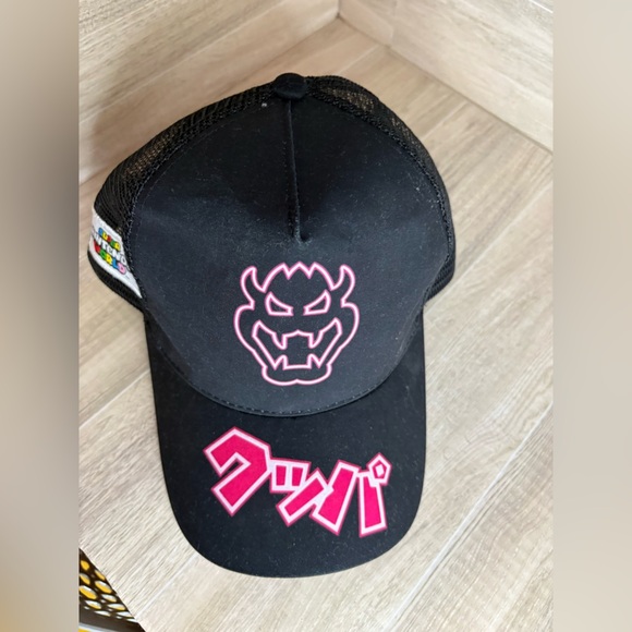 Super Nintendo World Hat Bowser Universal Studios Black Pink Rare - Picture 5 of 9